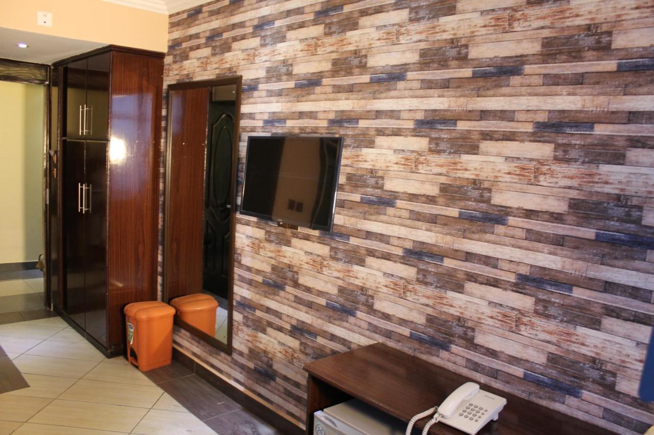 Airport Landing Hotel Nairobi Exterior foto